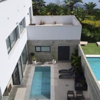 Pisicinas_y_Jardines - Piscina-y-Terraza-min.jpg